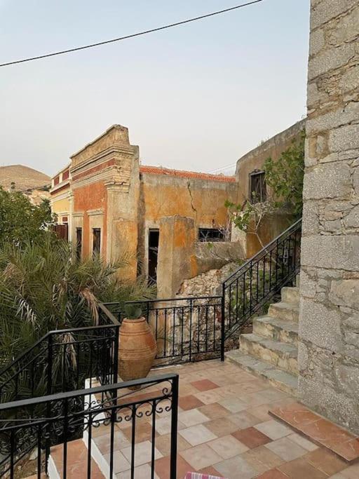 Maison Avec Terrasses Et Vues